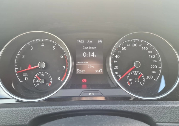 Volkswagen Golf cena 59000 przebieg: 50517, rok produkcji 2018 z Pniewy małe 211